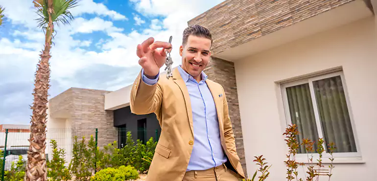 We Don’t Just Buy Houses in Cedar Rapids, IA - We Solve Your Problem