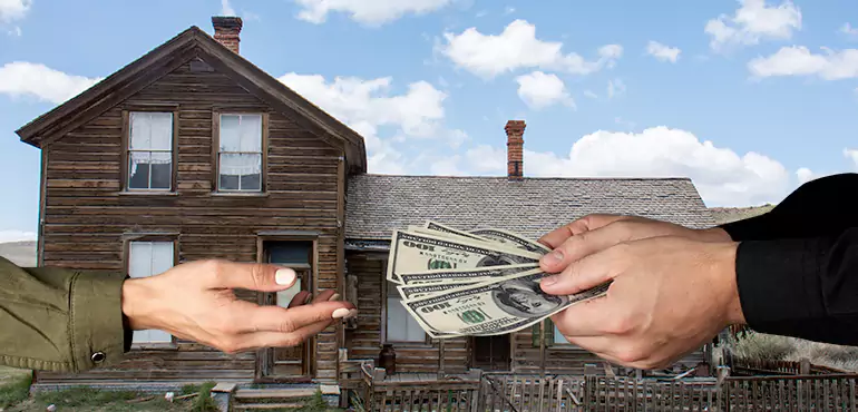 Selling Property Below Market Value in Harlan, IA